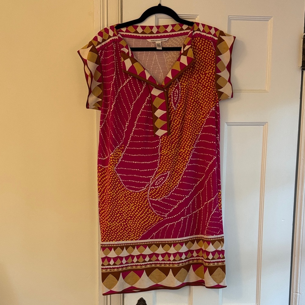 Diane Von Furstenberg Pink and Gold Geometric Dress